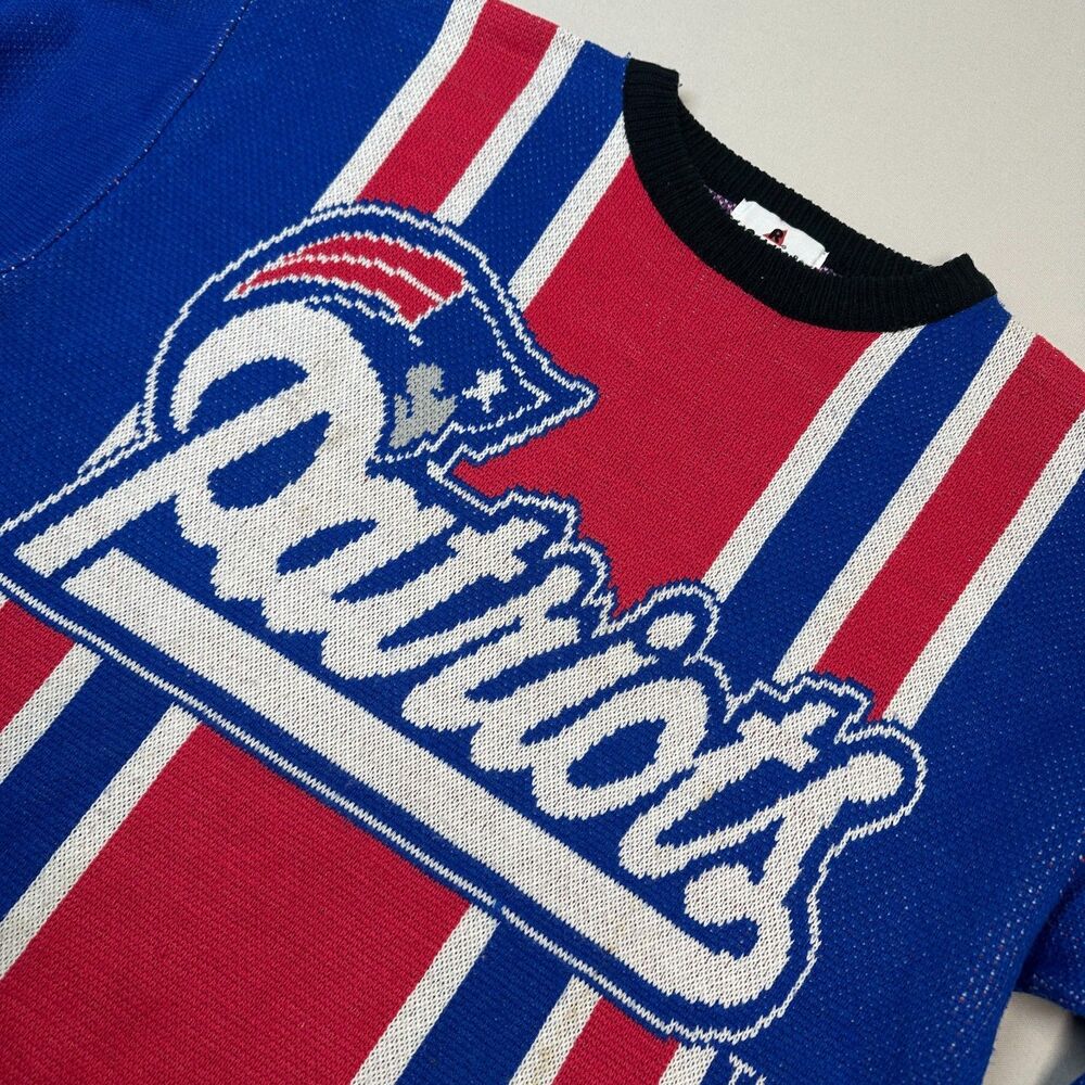 Riddell Athletic Vintage Knit New England Patriots Crew Neck Sweater - Size L